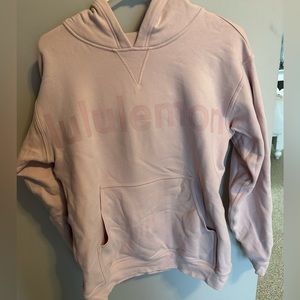 Lululemon sweatshirt size 6